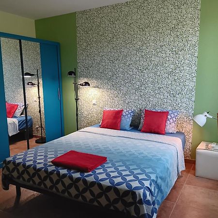 Chambre Cosy Nimes Bagian luar foto