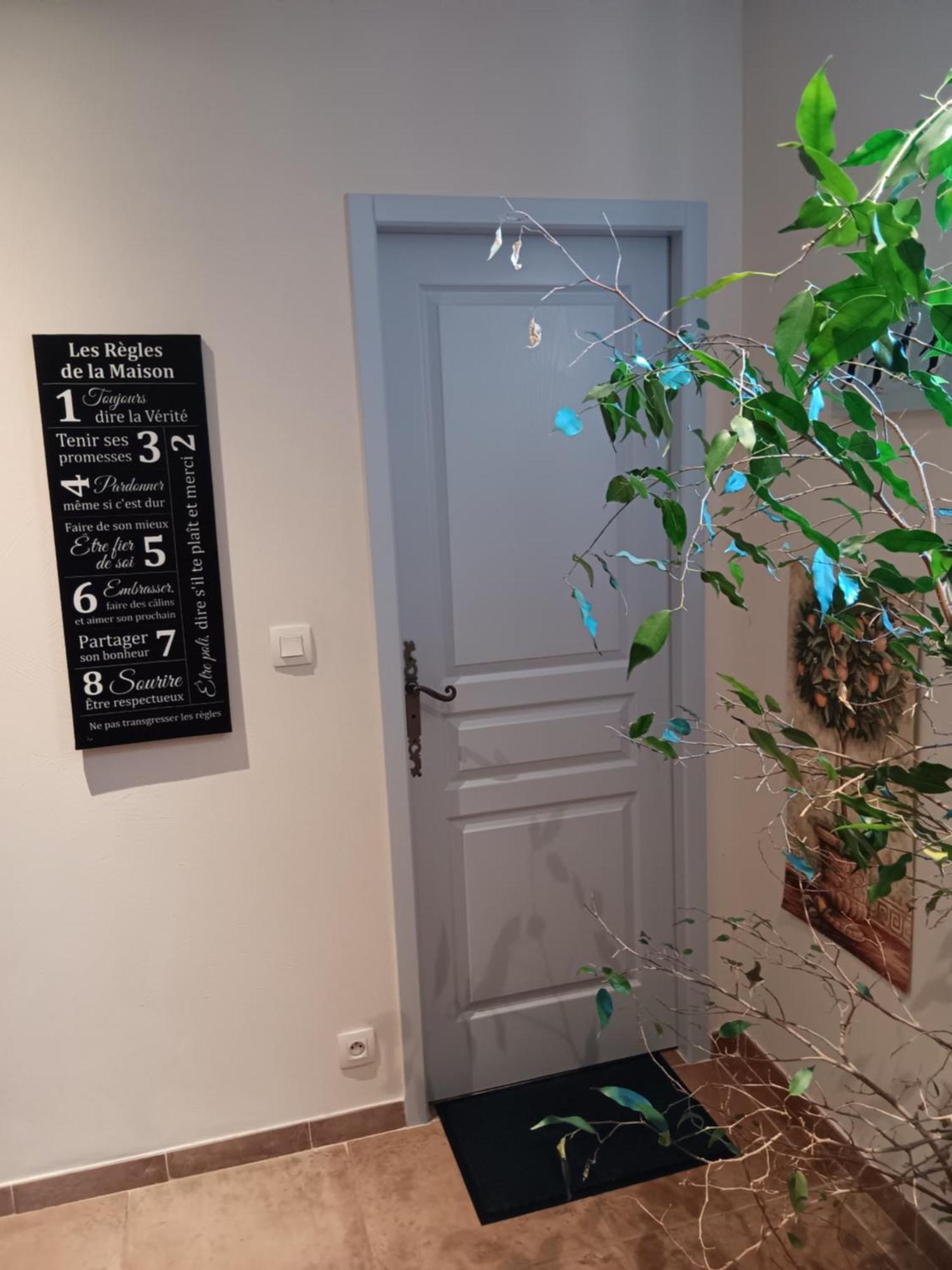 Chambre Cosy Nimes Bagian luar foto